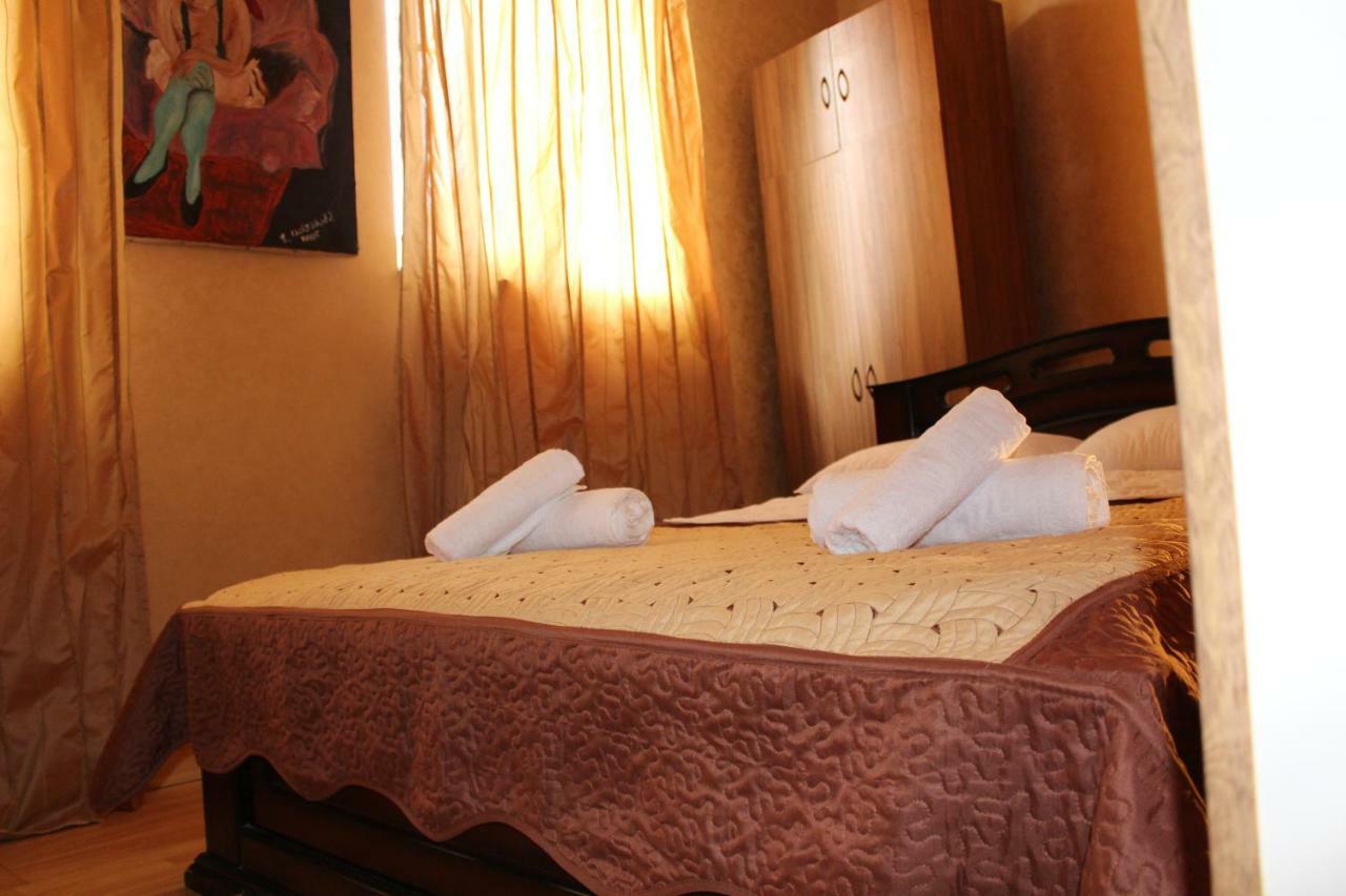 Lui Lui Apartment Tbilisi Luaran gambar