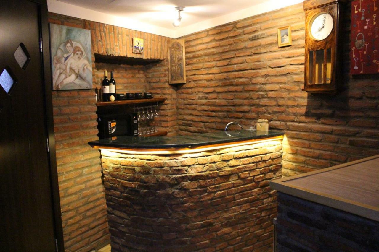 Lui Lui Apartment Tbilisi Luaran gambar